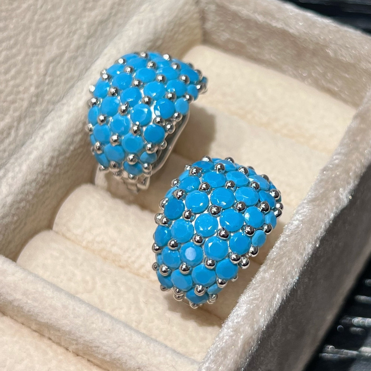 Azure Pavé Created Turquoise Wide Huggie Earrings in 925 Silver - Noble Aurora