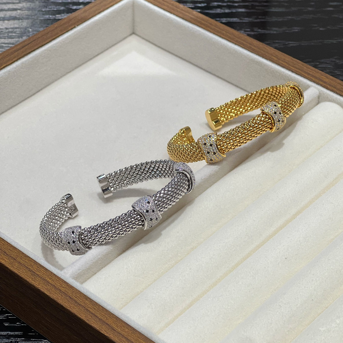 Sculpted Woven Leopard 5A CZ Cuff Bracelet in Gold & Silver 925 Silver - Noble Aurora