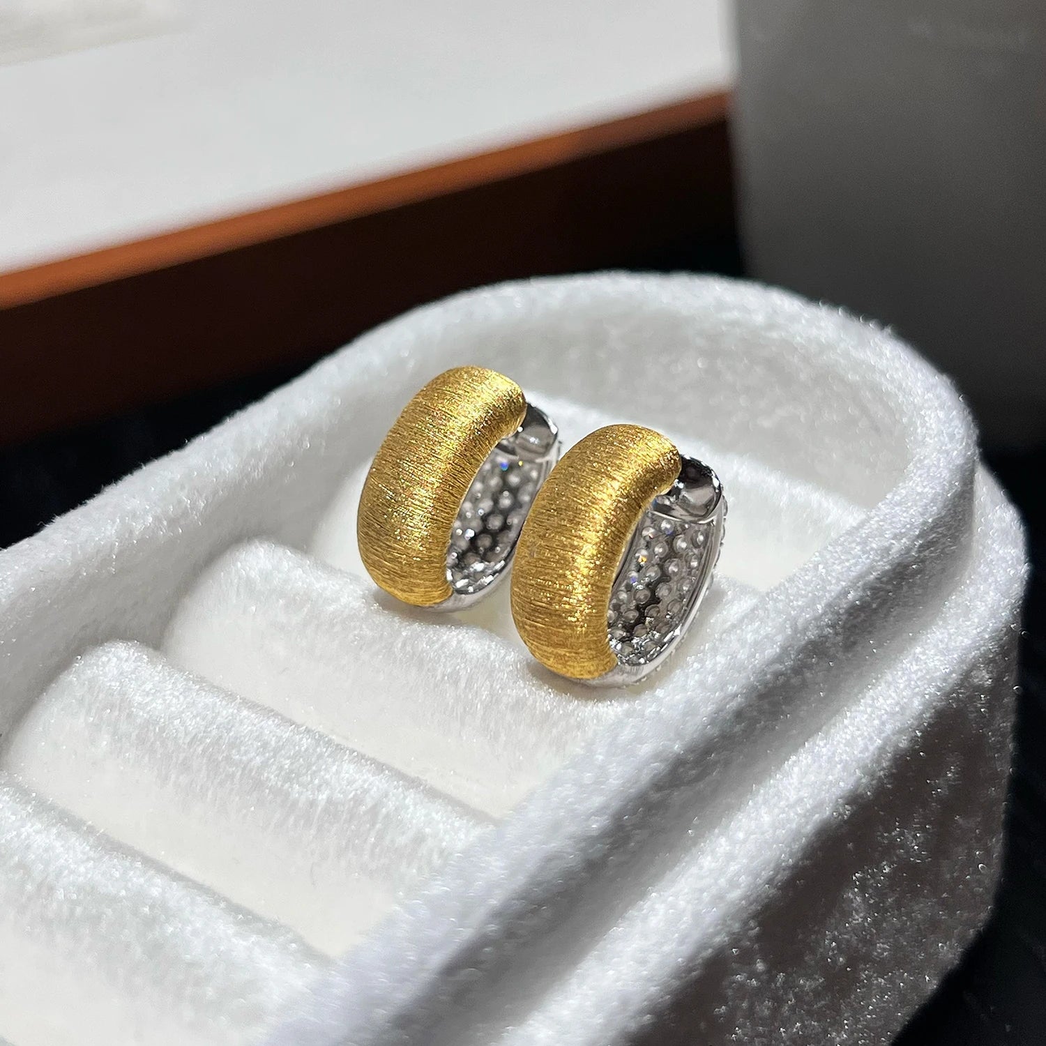 925 Sterling Silver Huggie Hoop Earrings 18K Gold Plated Reversible Two Way Chunky CZ Pavé Brushed Earrings